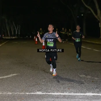 Runner Photo 5699826