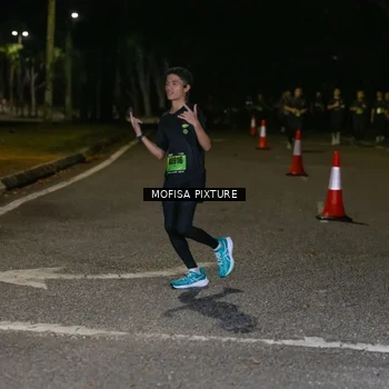 Runner Photo 5699827