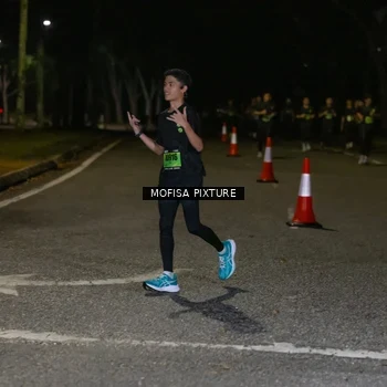 Runner Photo 5699829