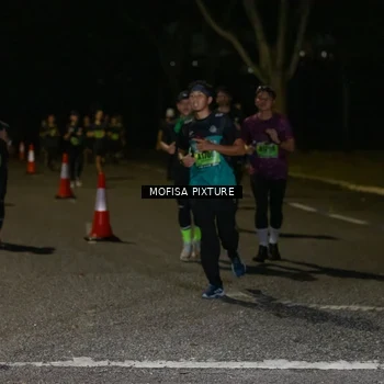 Runner Photo 5699873