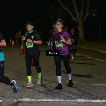 Runner Photo 5699875