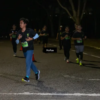 Runner Photo 5699890