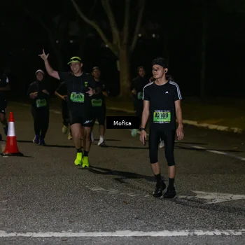 Runner Photo 5699953