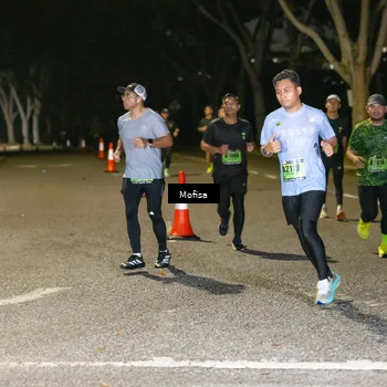 Runner Photo 5699996