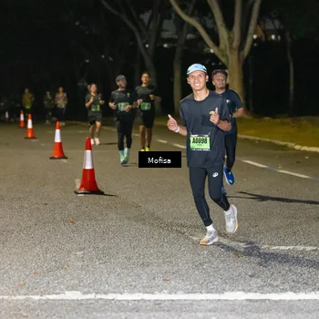 Runner Photo 5700014