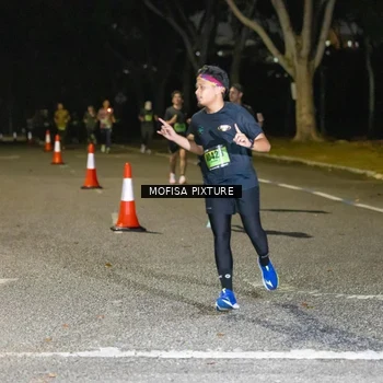 Runner Photo 5700020