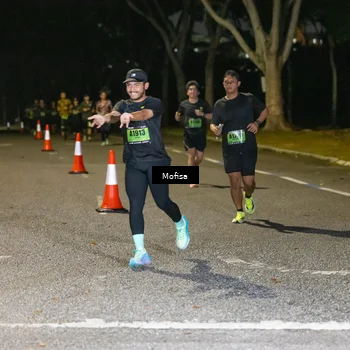 Runner Photo 5700026