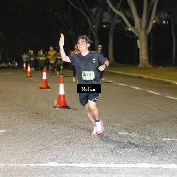 Runner Photo 5700043