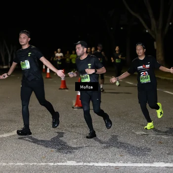 Runner Photo 5700128