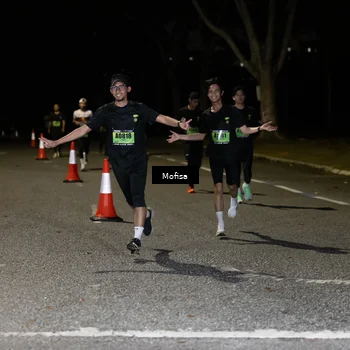 Runner Photo 5700155