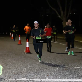 Runner Photo 5700189