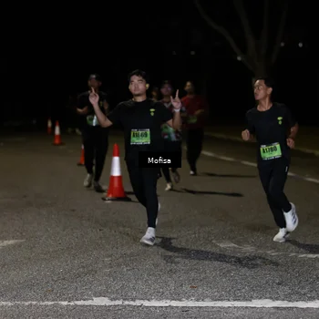 Runner Photo 5700233