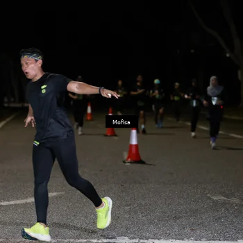 Runner Photo 5700245