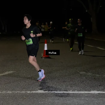 Runner Photo 5700267