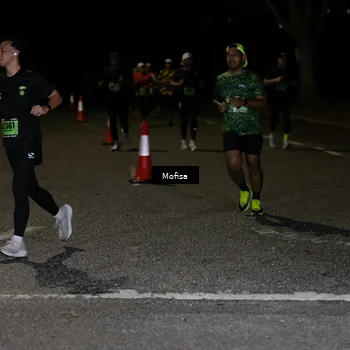 Runner Photo 5700270