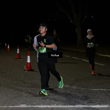 Runner Photo 5700281