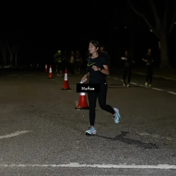 Runner Photo 5700311