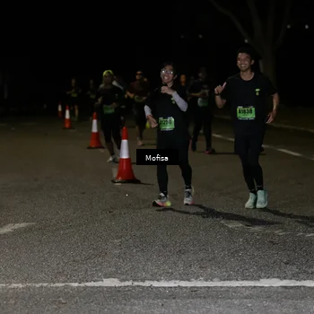 Runner Photo 5700317