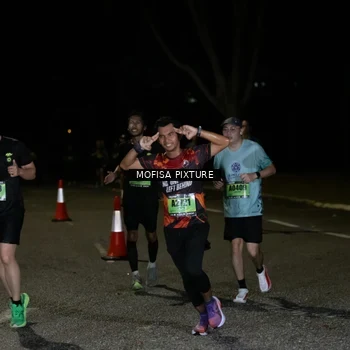 Runner Photo 5700324