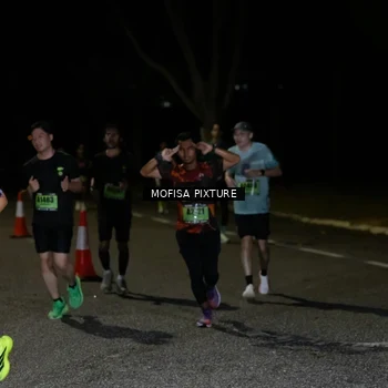 Runner Photo 5700325