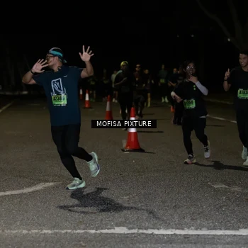 Runner Photo 5700327