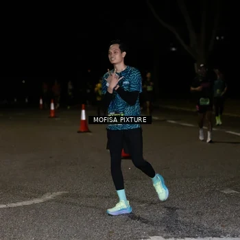 Runner Photo 5700333