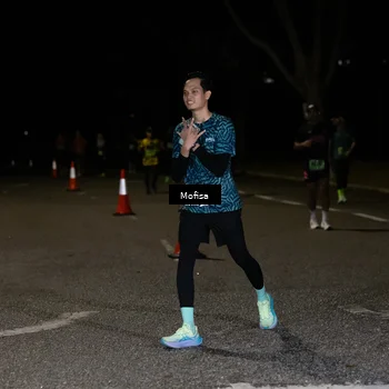 Runner Photo 5700341