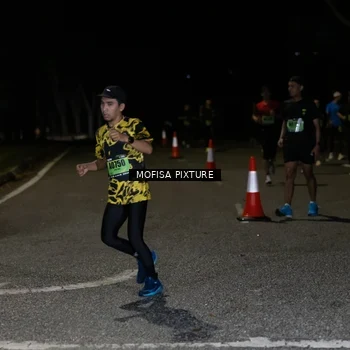 Runner Photo 5700352