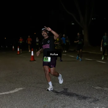 Runner Photo 5700376