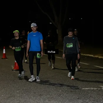 Runner Photo 5700377