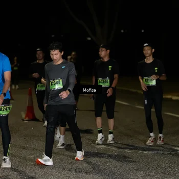 Runner Photo 5700384