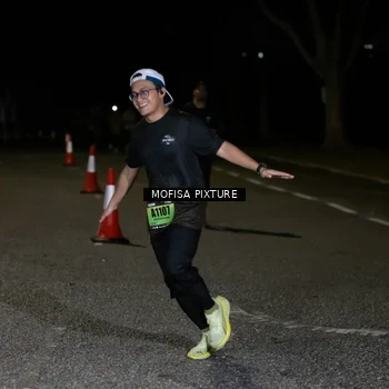 Runner Photo 5700390