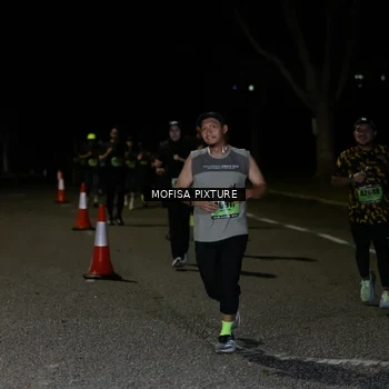 Runner Photo 5700420