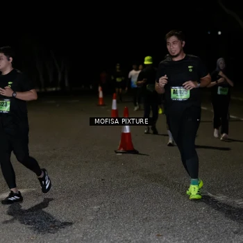 Runner Photo 5700428