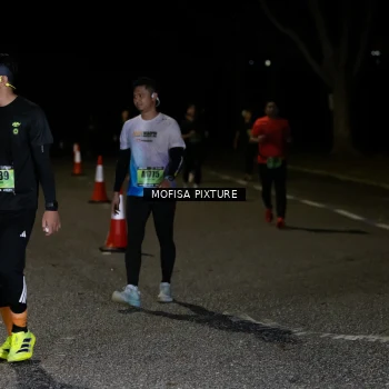 Runner Photo 5700454