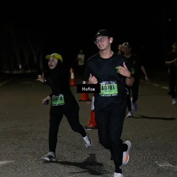 Runner Photo 5700512