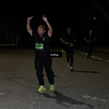 Runner Photo 5700558