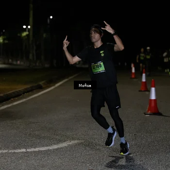 Runner Photo 5700571