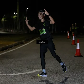 Runner Photo 5700577