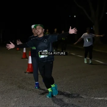 Runner Photo 5700590