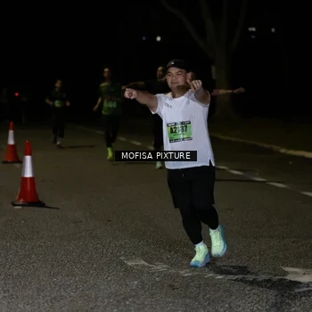 Runner Photo 5700609