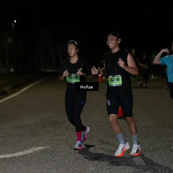 Runner Photo 5700629