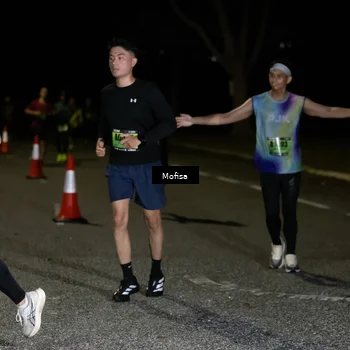 Runner Photo 5700662