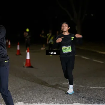 Runner Photo 5700695