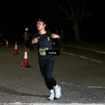 Runner Photo 5700696