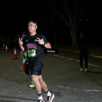 Runner Photo 5700702