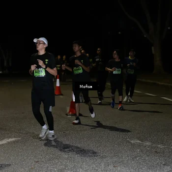 Runner Photo 5700730