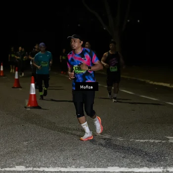 Runner Photo 5700761