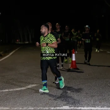 Runner Photo 5700885