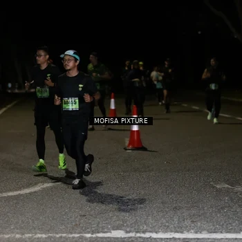 Runner Photo 5700901